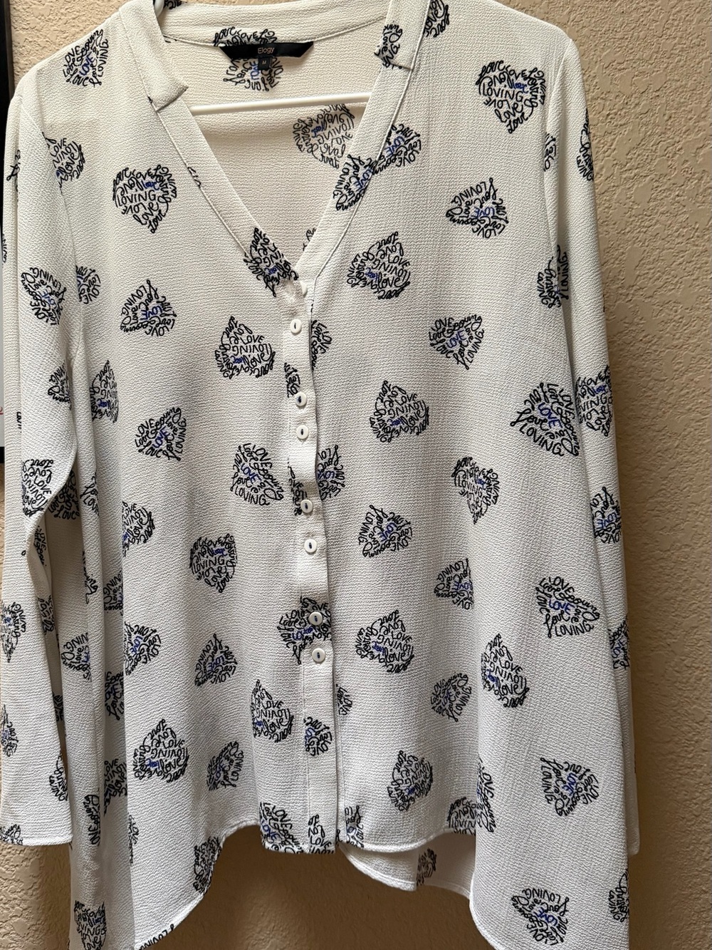 Heart-Print Button-Front Women's Shirt in White